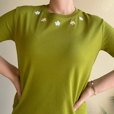 Embroidered T-shirt Green Apple