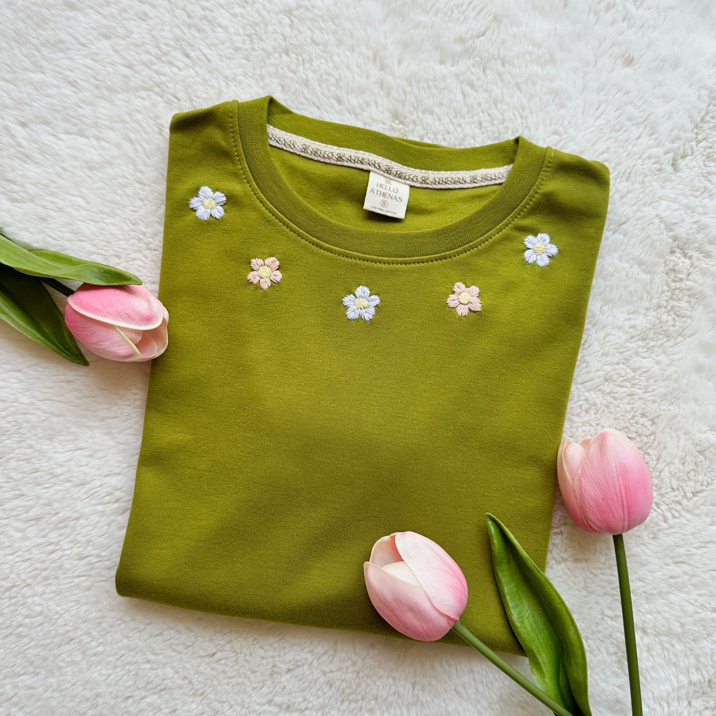 Embroidered T-shirt Green Apple