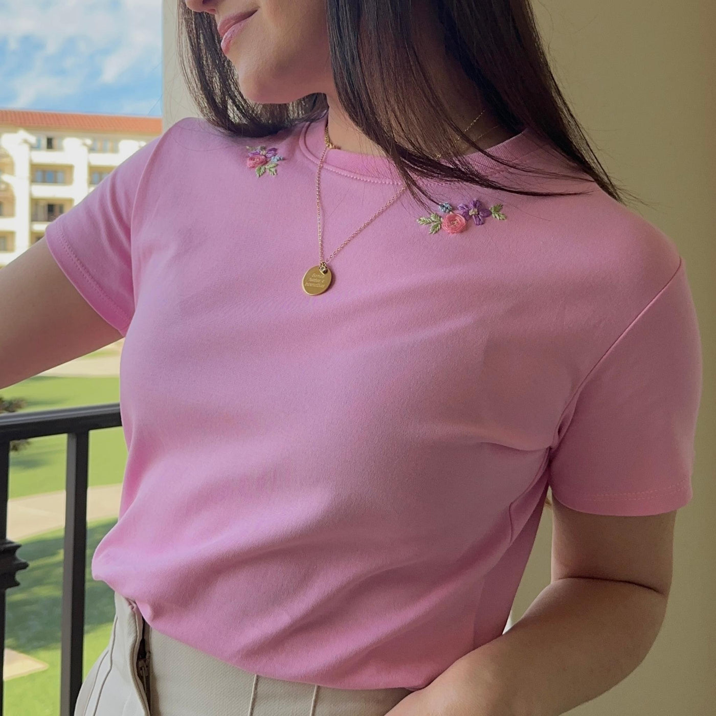 Embroidered T-shirt Pink