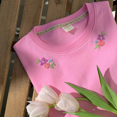 Embroidered T-shirt Pink